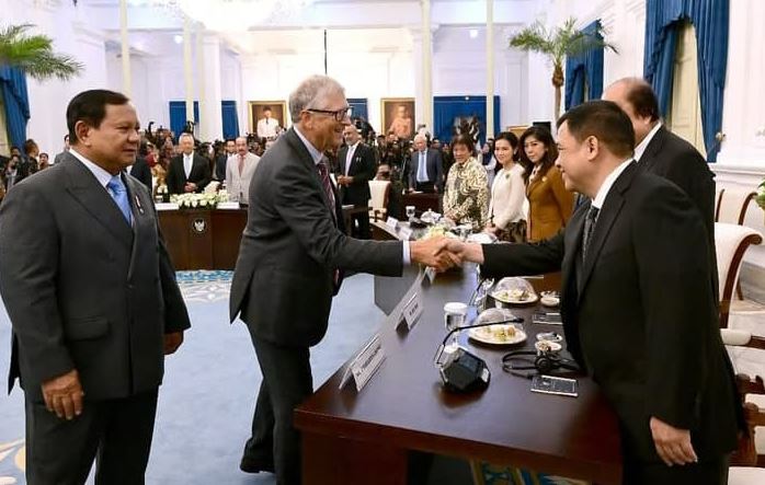 Bahas Kolaborasi Global Pemilik Jhonlin Group Bertemu dengan Bill Gates Pendiri Microsoft